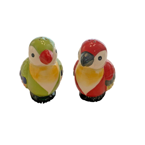 Pier 1 Salt and Pepper Shakers Kitchen Decor Birds Parrots Macaw Set Colorful - Picture 1 of 8